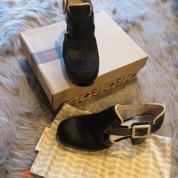 Clarks Orla Kiely- Orla Dilly Black Calf Hair - Picture 6 of 6